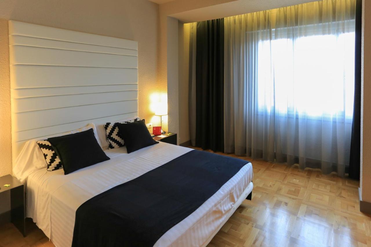 Habitus Hotel Leyre Pamplona Dış mekan fotoğraf