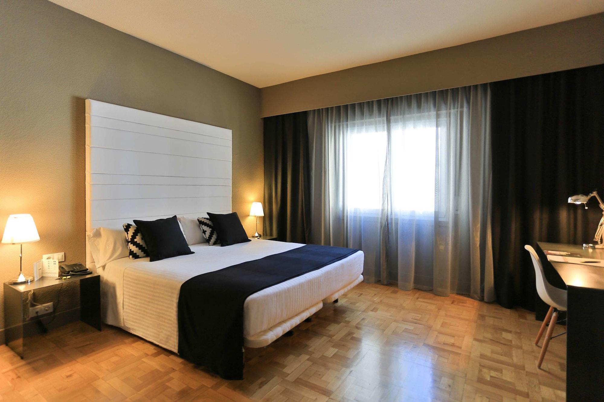 Habitus Hotel Leyre Pamplona Dış mekan fotoğraf
